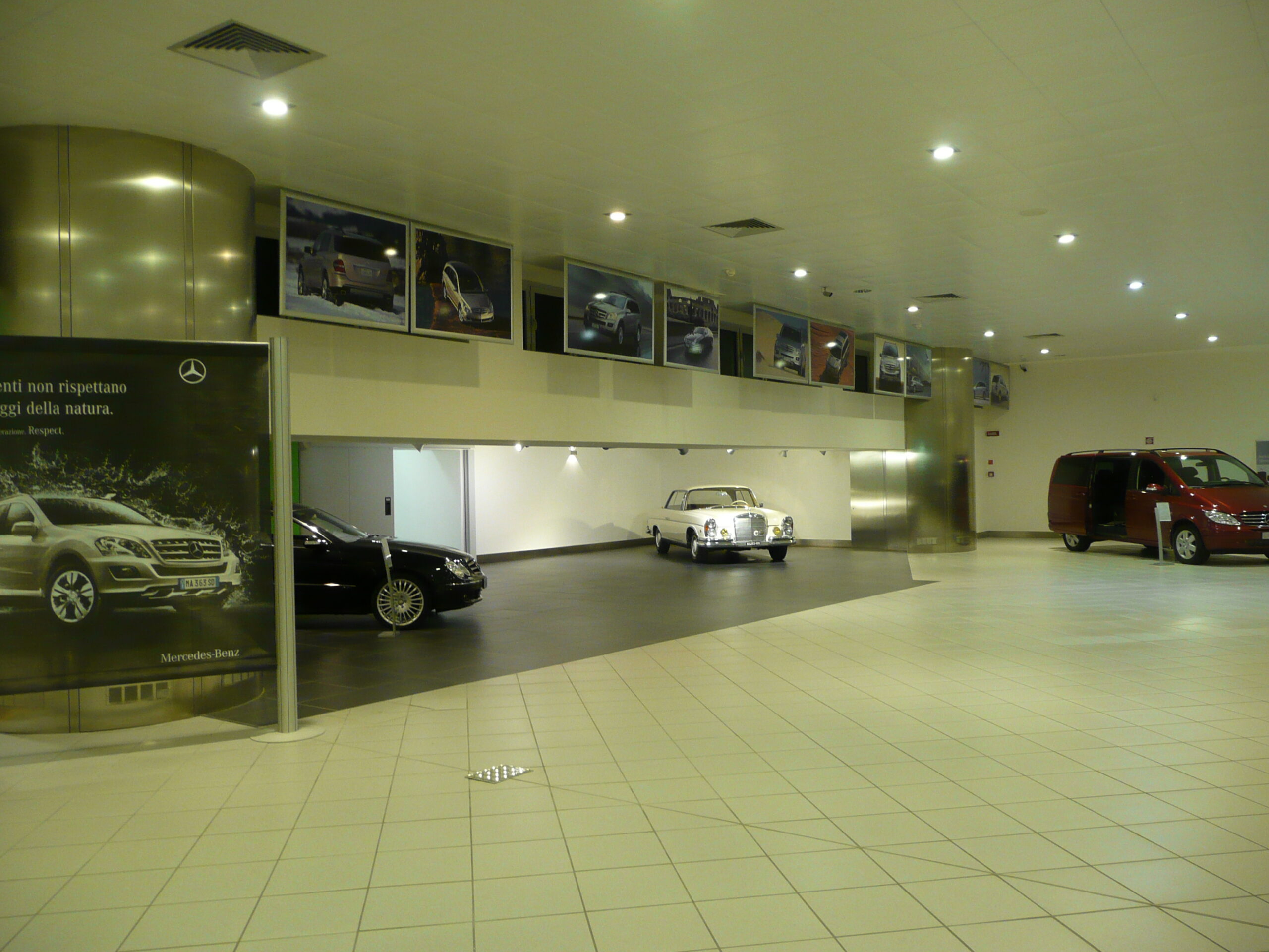 mercedes showroom